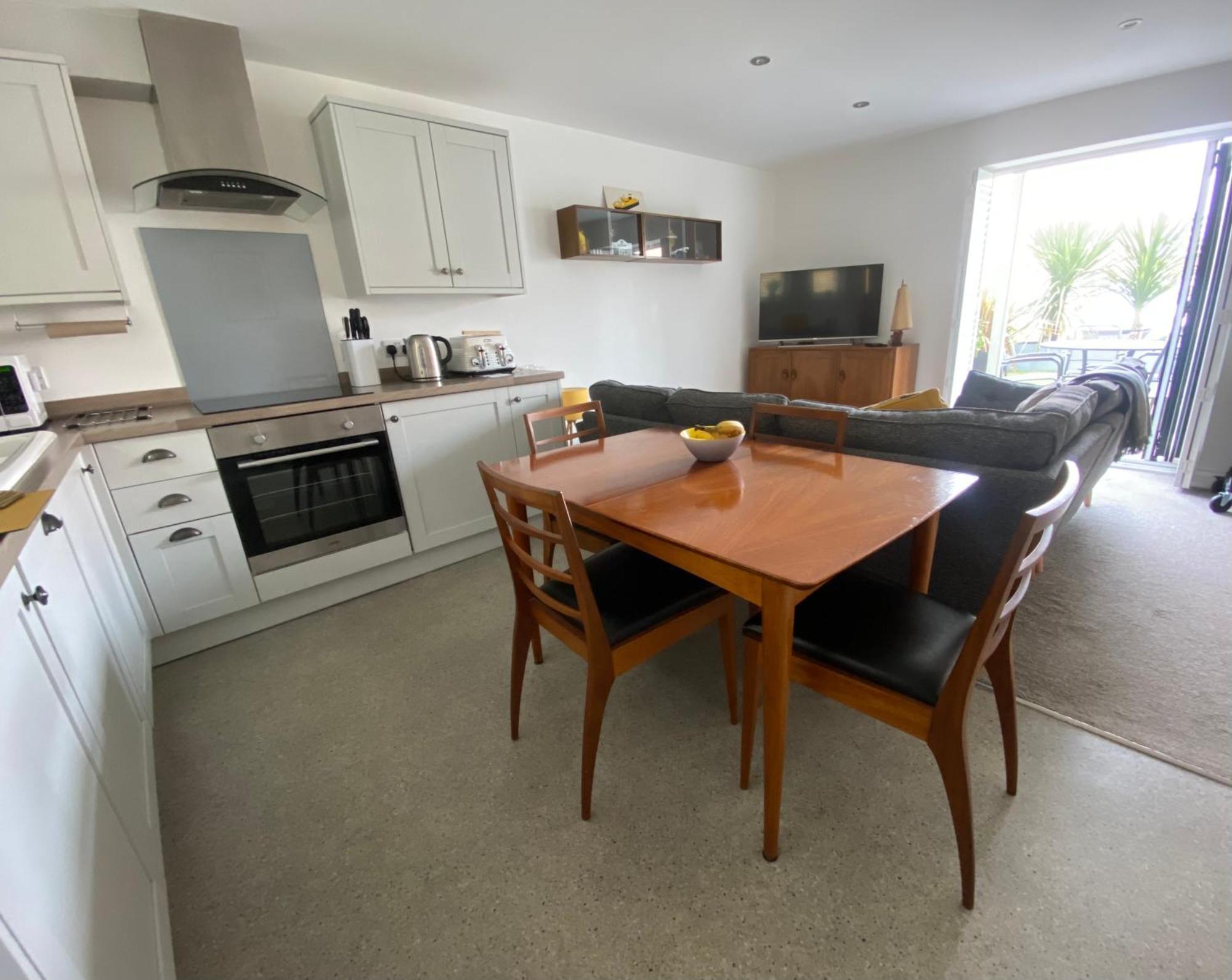 Retro Retreat, Sea View, Free Parking & Ev Plug-In Villa Whitby Bagian luar foto